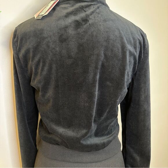 Girls Club Pretty Little Thing Velour Rhinestone Top - Picture 5 of 5